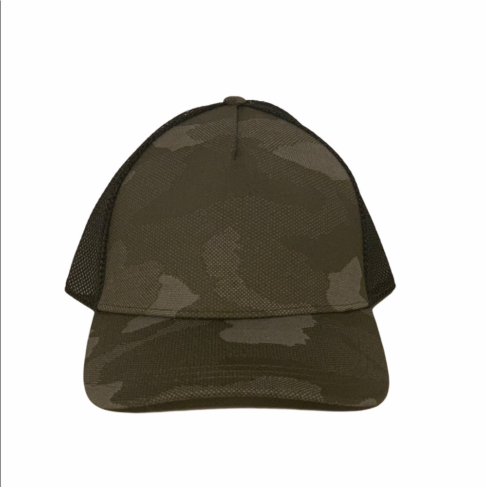NWT Authentic ~ Lululemon Commission Hat